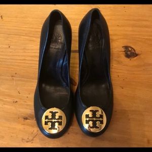 Tory Burch Chelsea shoes